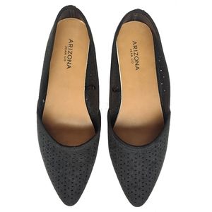 Women's black flats, dress shoes size 9.5, Arizona Jean Co. New without tags.